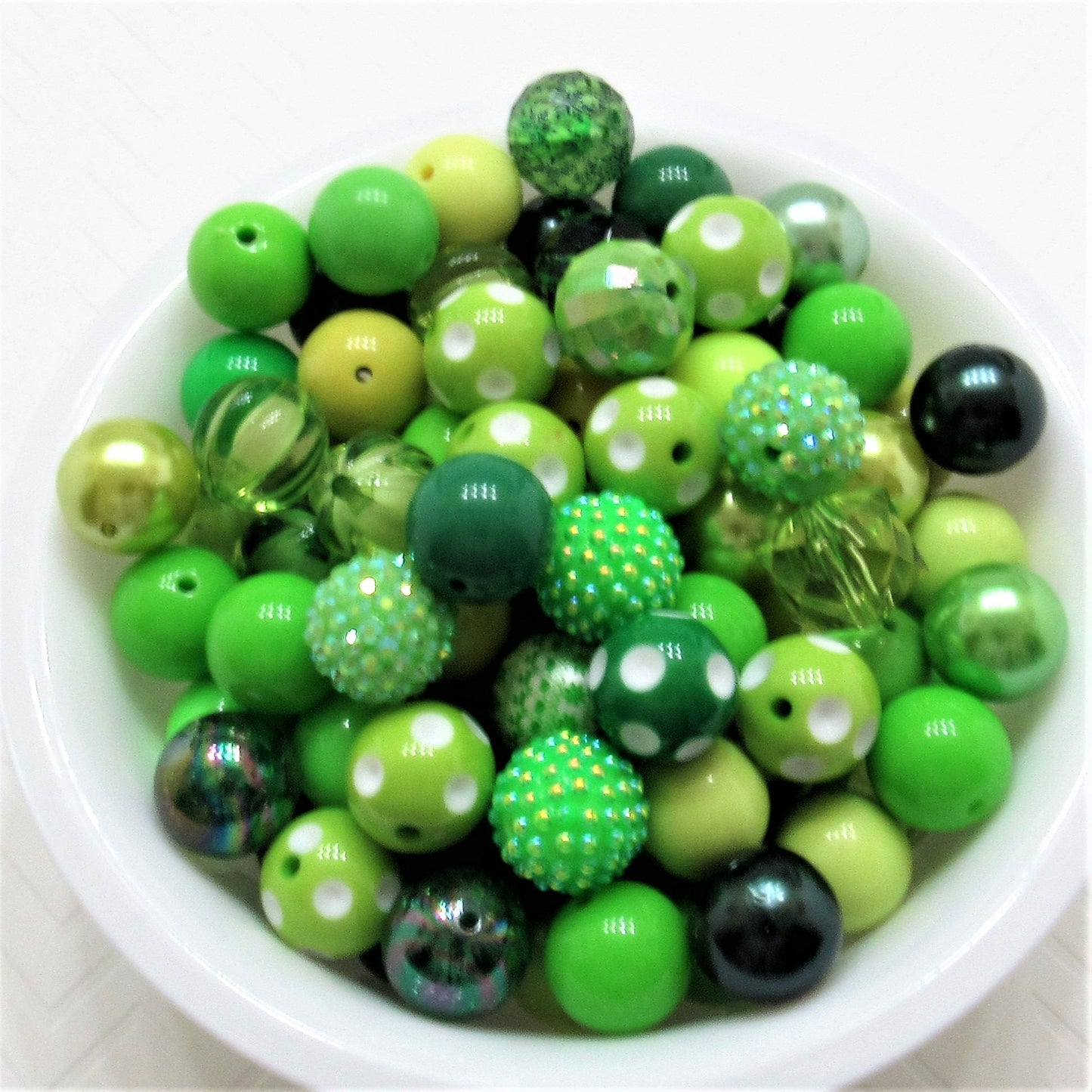 12 or 24Ct. 20mm Bubblegum Assorted Greens Beads, Beadable Pen Beads, Acrylic Beads, Bubblegum Beads, Round Bubblegum Bead