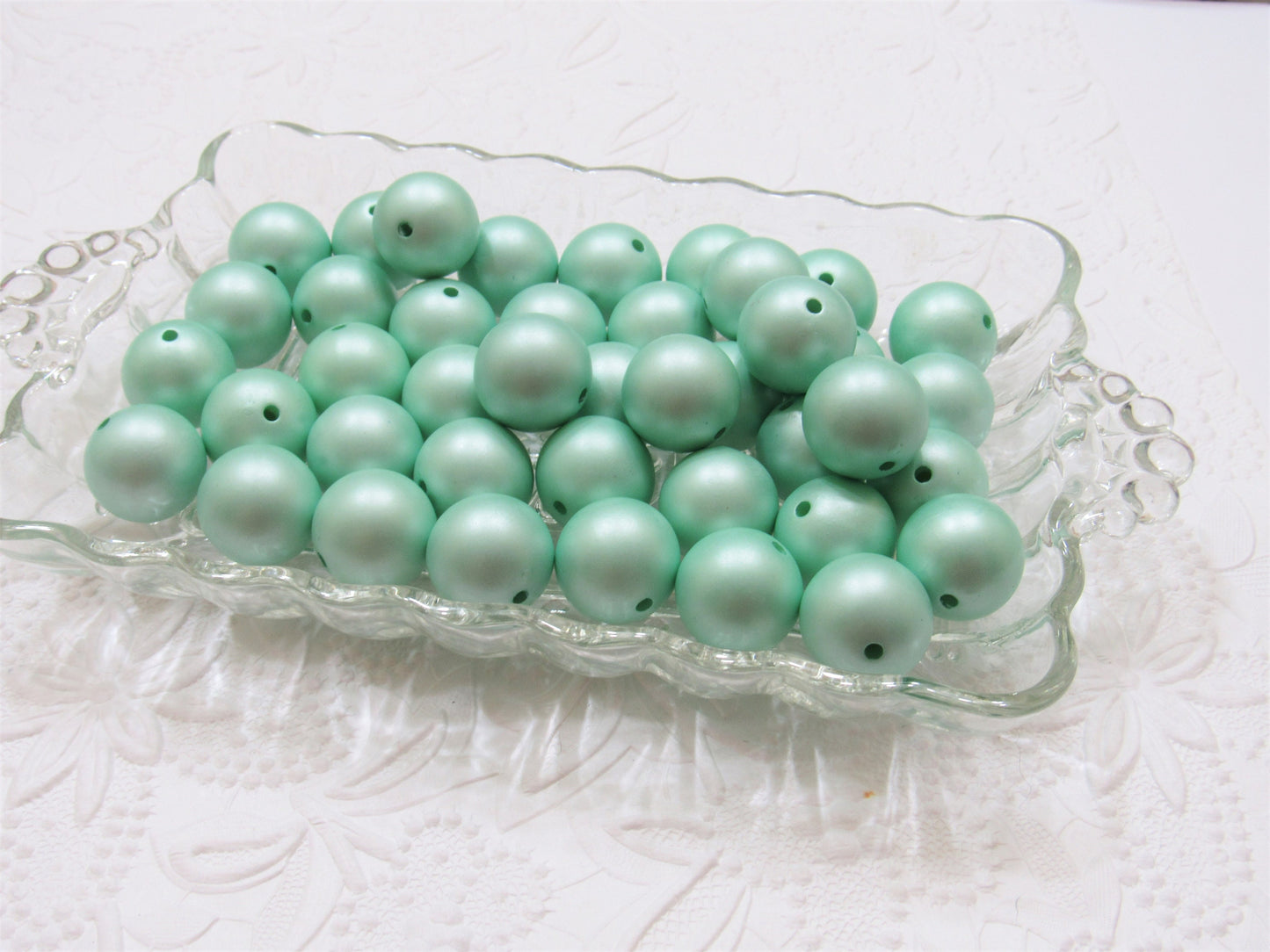 20mm Matte Mint Green Pearls, Bubblegum Beads, Chunky Gumball Beads, Matte Mint Greem Pearls, Acrylic Beads, Chunky