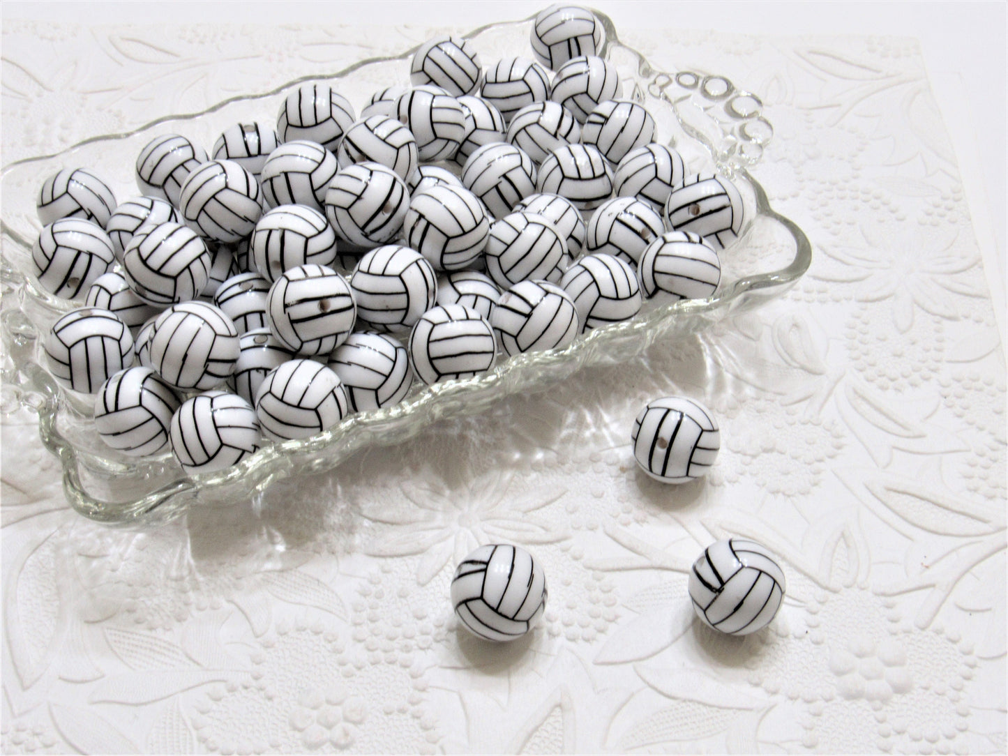 New 20mm Volleyball Beads, Bubblegum Beads, Volleyball Beads, Chunky Necklace Supply Bead, Volleyball Mom Sports Bead