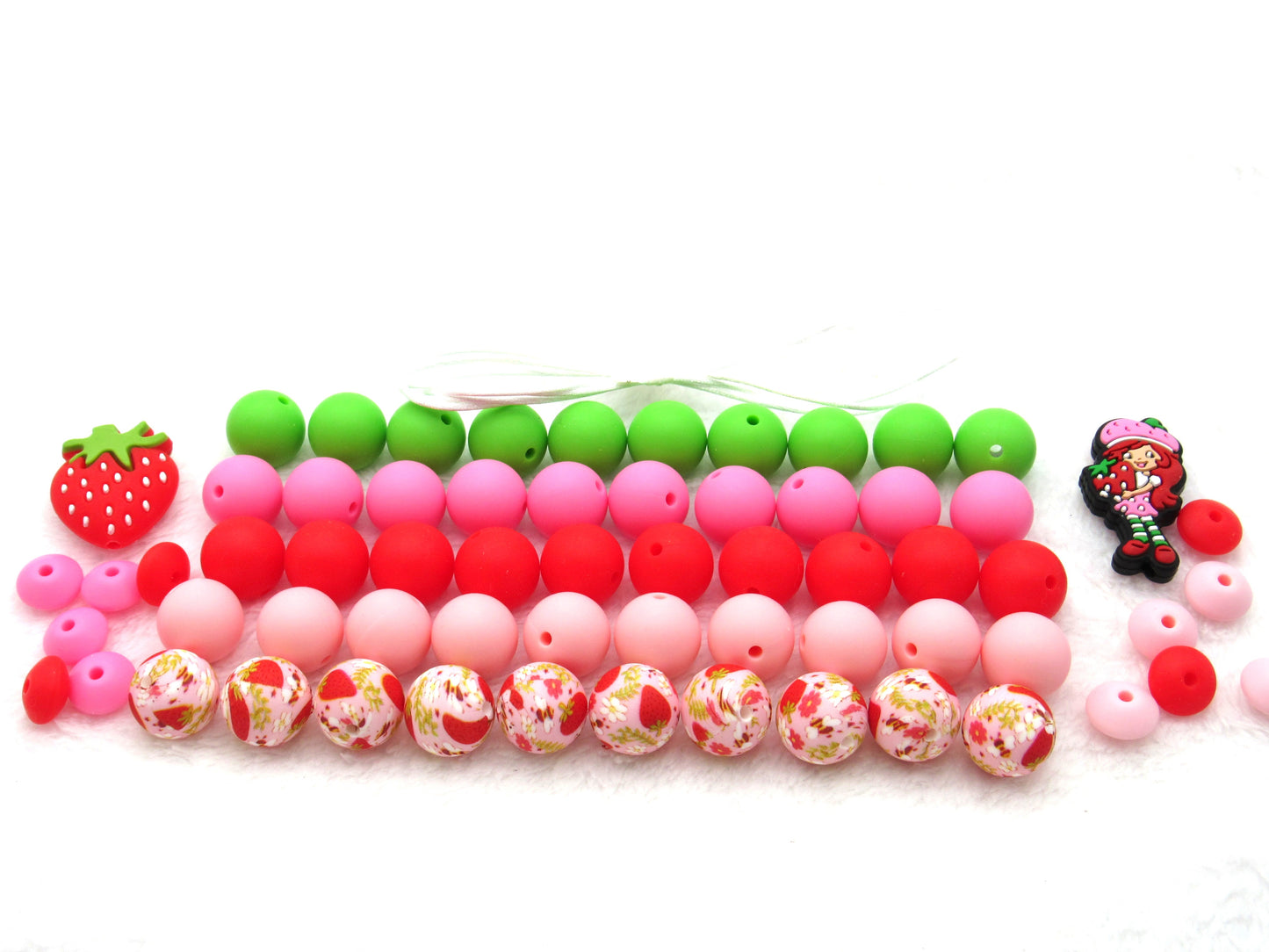Strawberry Print Silicone Bead Mix, 26 or 52 Strawberry printed beads with coordinating 15mm BeadsGirl Bead Mix