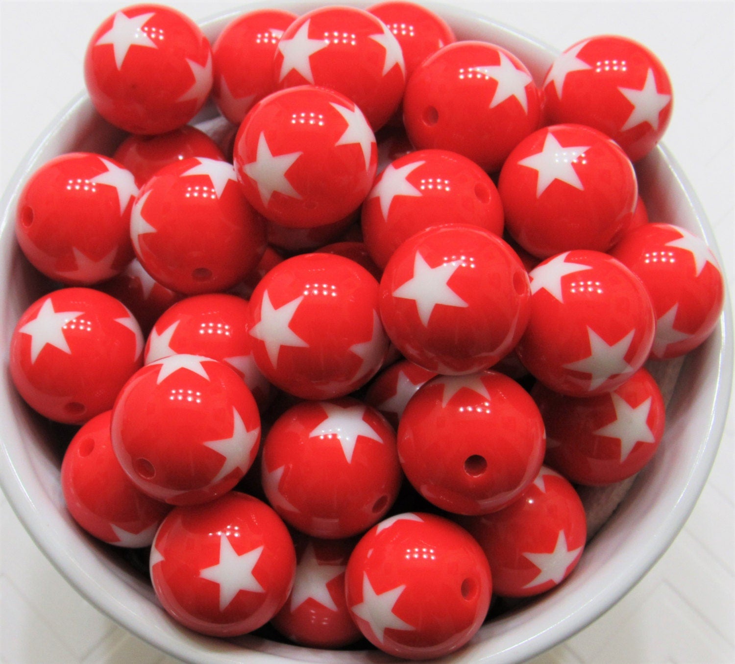 20mm Red Star Beads, 10pcs Gumball Beads with Stars, 20mm Bubblegum Beads, Acrylic Bead, Chunky Necklace Bead, Beads with Stars, Star Beads