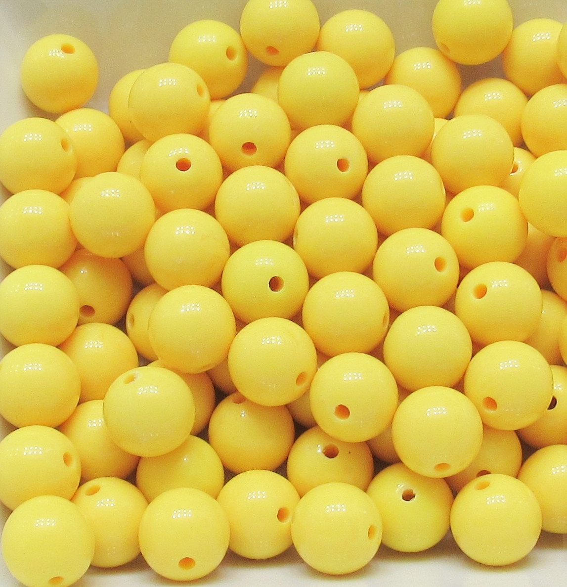 10mm Yellow Bubblegum Beads, Round Bubblegum Beads, Chunky Acrylic Beads, Gum Ball Beads, Fairy Kei Beads, Chunky Necklace Supply Beads