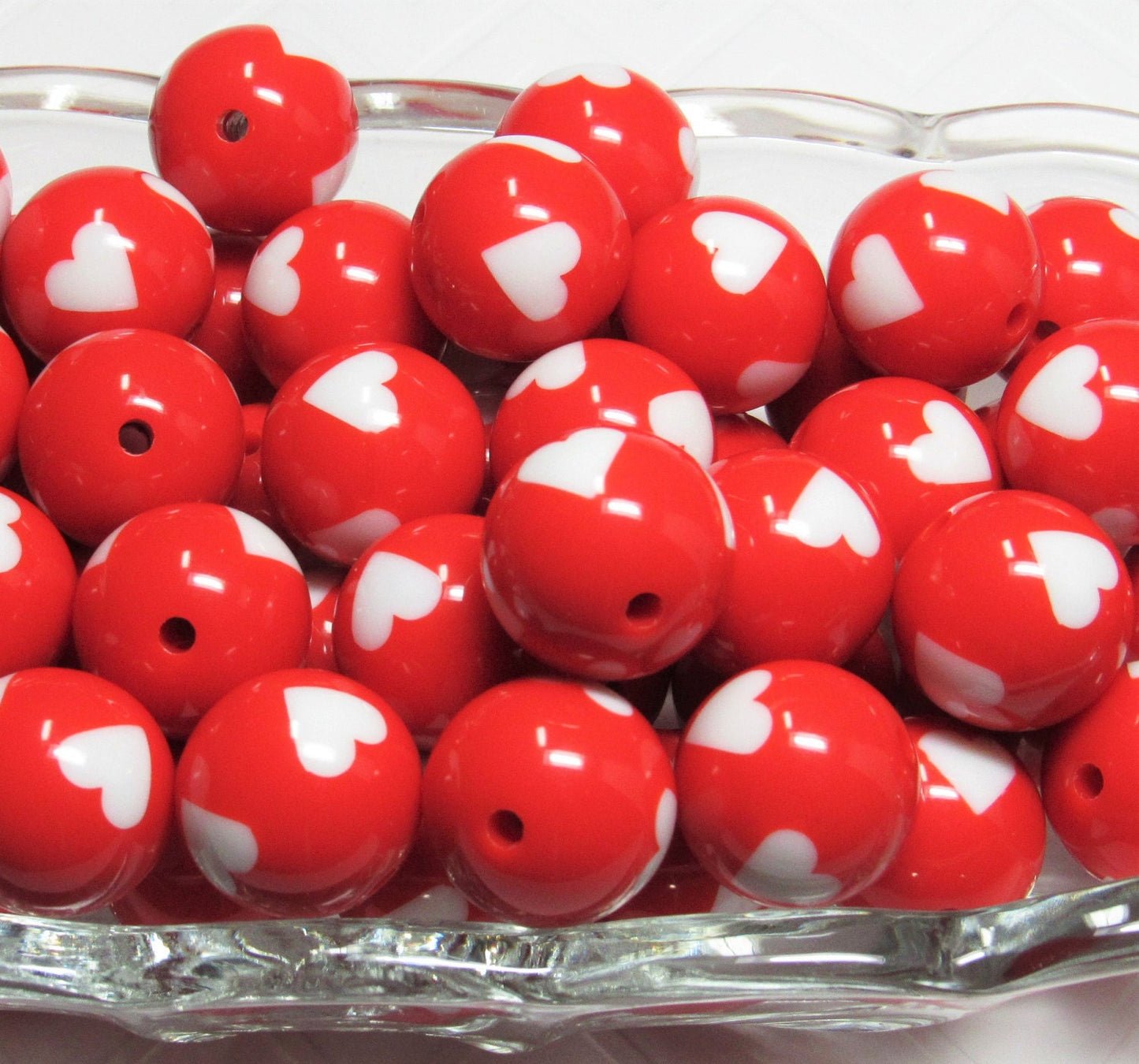 10Ct. 3.49 Red Heart 20mm Beads, Bubblegum Beads, Gumball Beads, Heart Printed Beads, Acrylic Beads, Chunky Necklace Supply, Bubblegum Beads