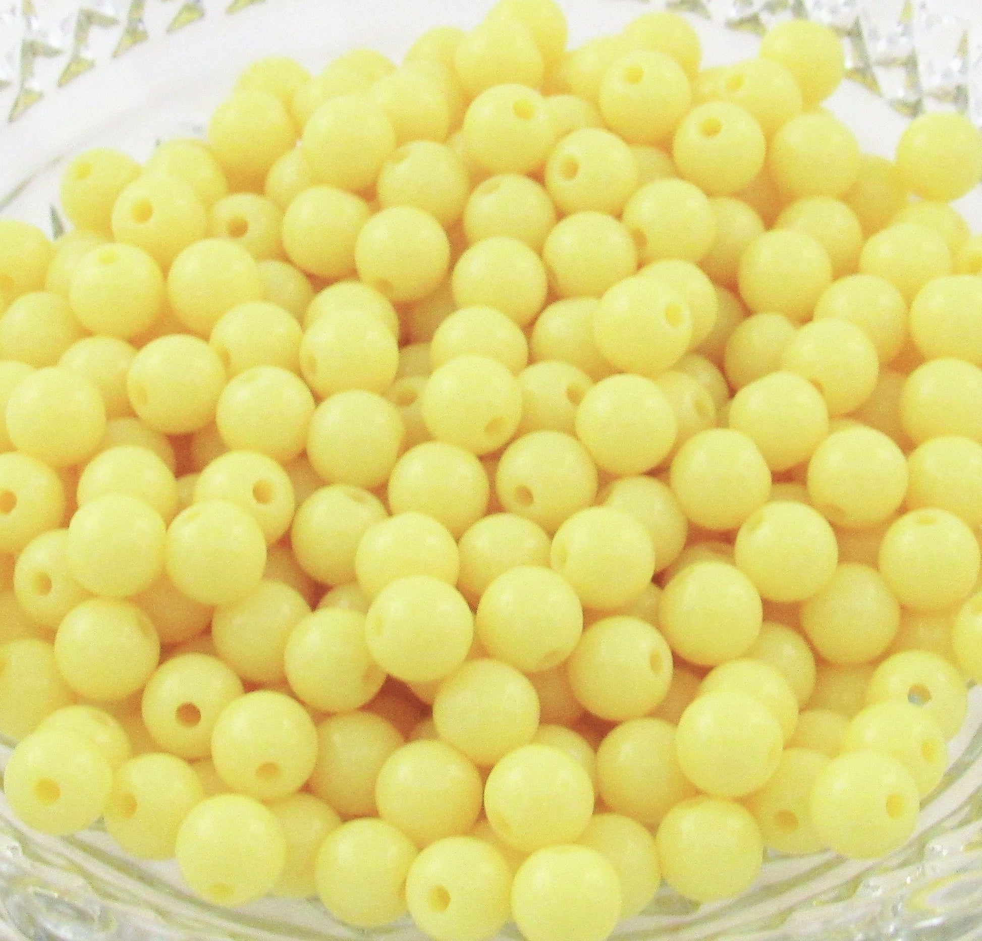 8mm Pastel Yellow  Bubblegum Beads, Gumball Beads, Round Acrylic Beads, Acrylic Beads, Bubblegum Beads, Bubblegum Necklace Supply Beads