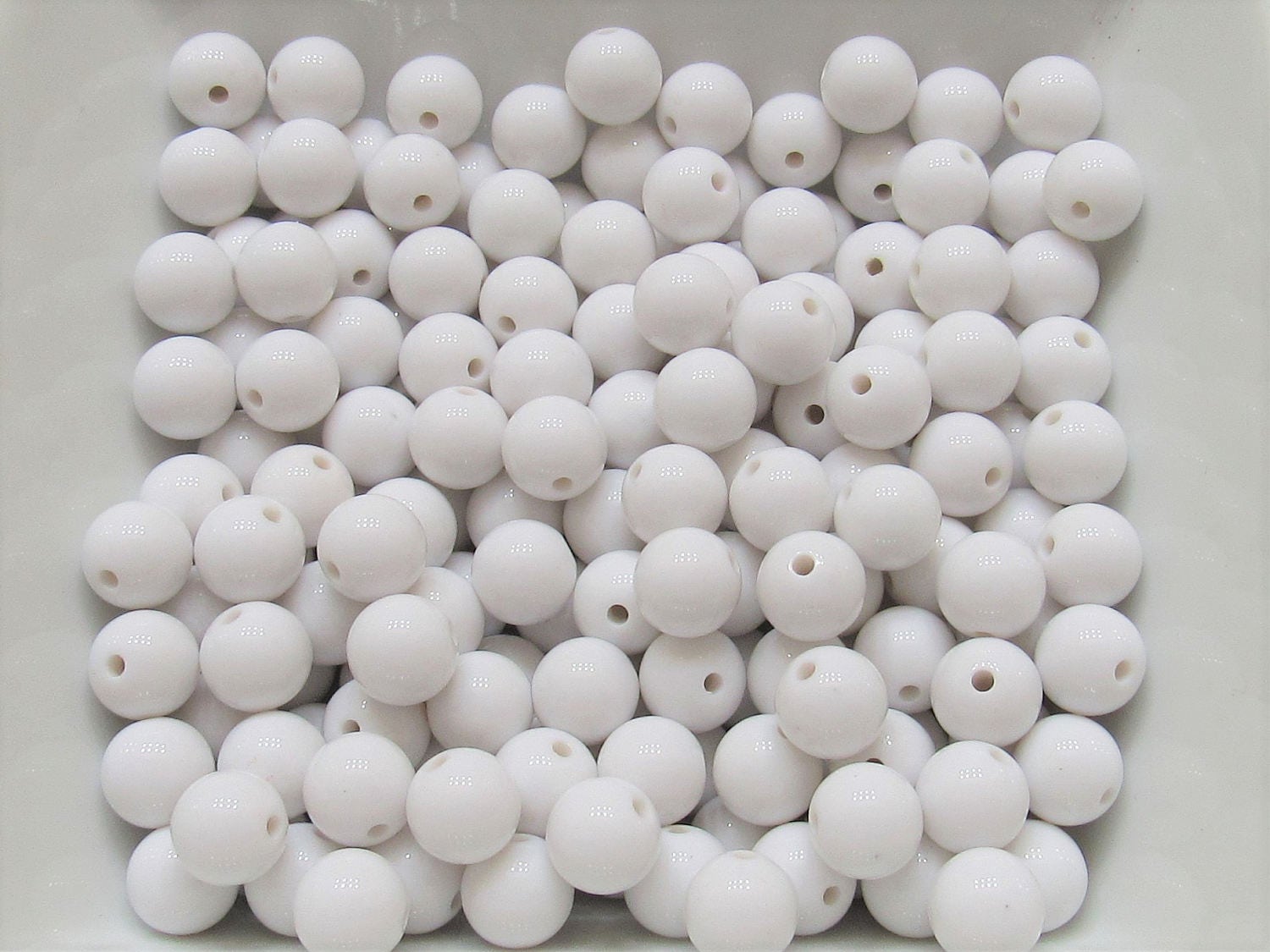 10mm White Bubblegum Beads, Round Bubblegum Beads, Chunky Acrylic Beads, Gumball Beads, Fairy Kei Beads, Chunky Necklace Supply Beads