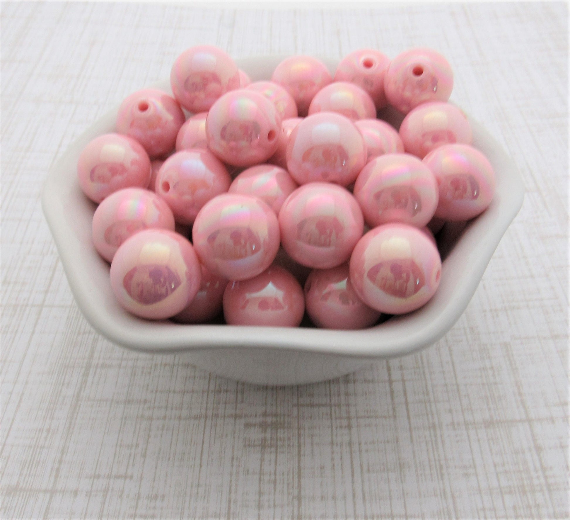 10Ct. 20mm AB Light Pink Bubblegum Bead, Chunky Round Bead, AB Gum Ball Bead, Chunky Bead Supply, Bubblegum Necklace Supply Beads