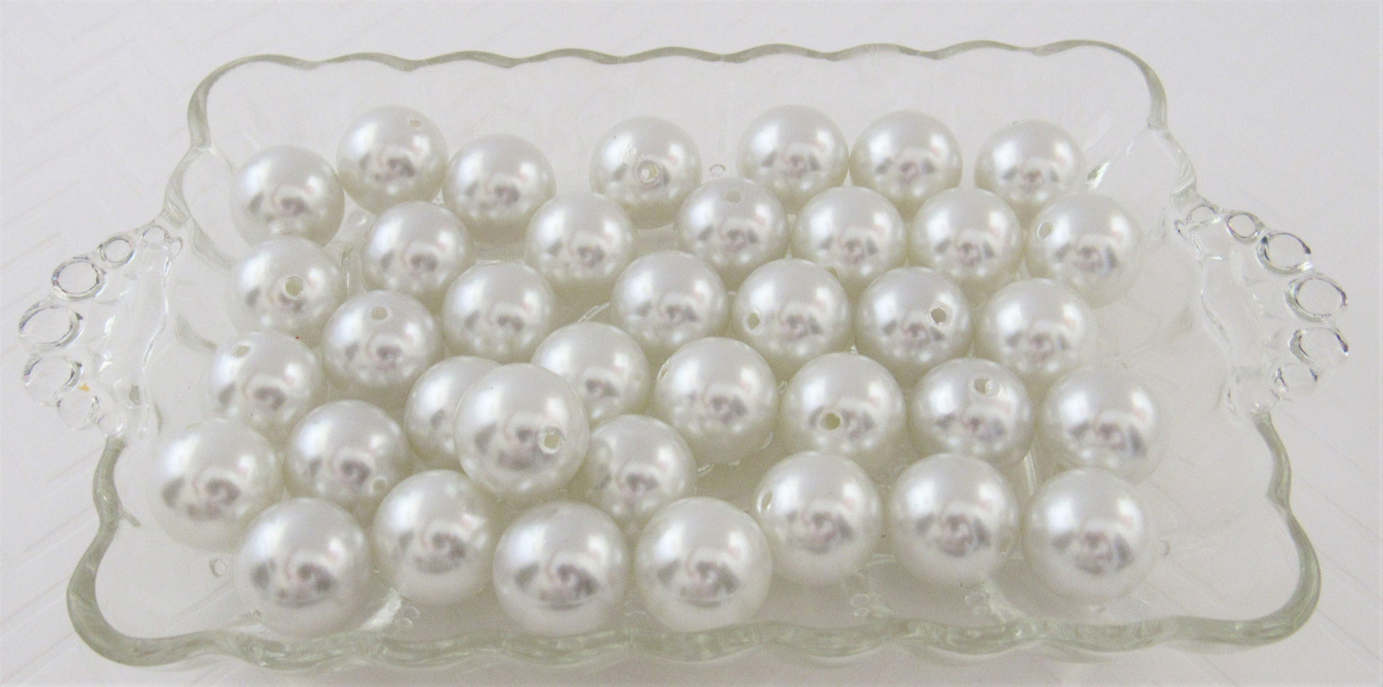 20mm White Pearl Bubblegum Beads, Chunky Gumball Beads, White Gumball Beads, Chunky Necklace Supply Bead, Chunky Gumball Pearl bead