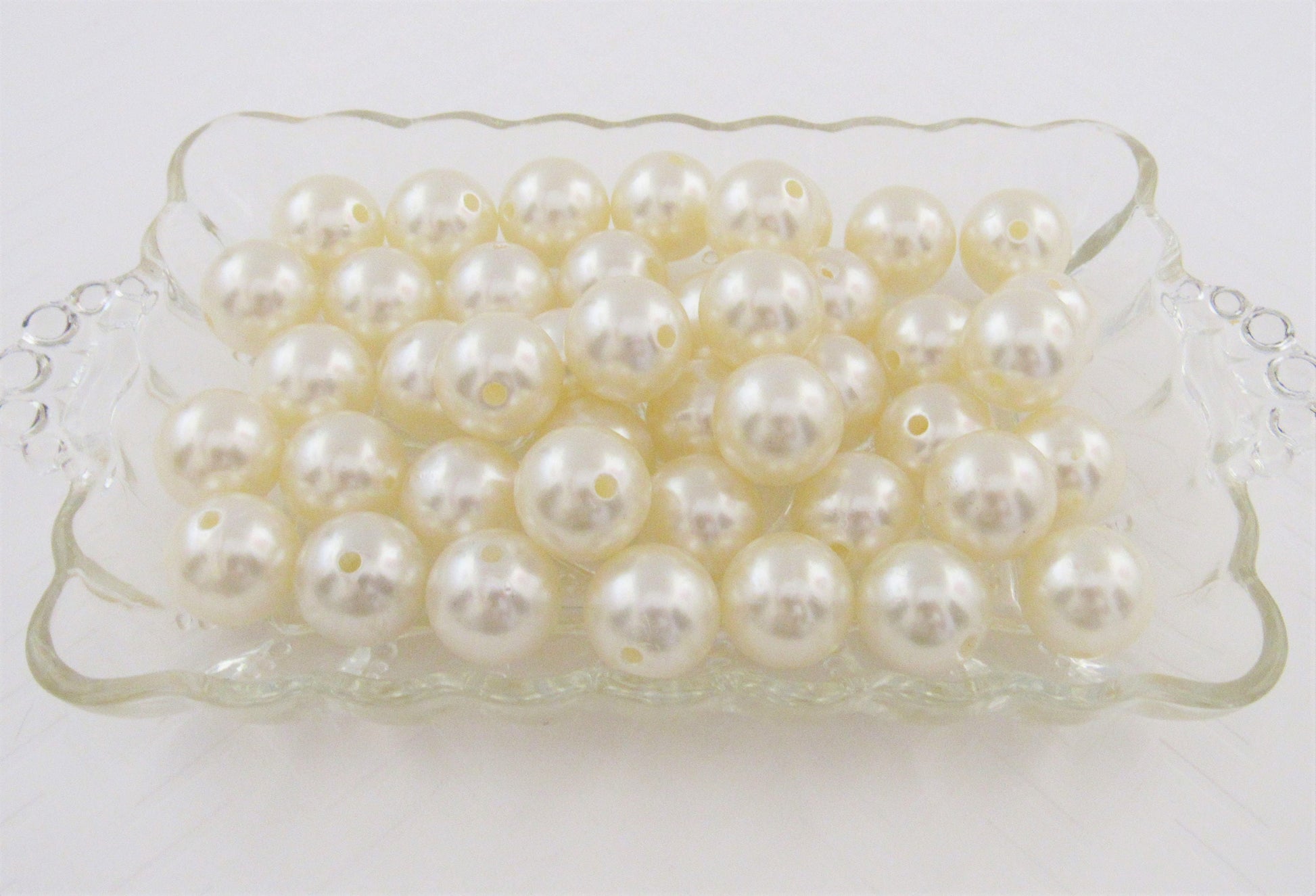 Ivory 20mm Pearl Bubblegum Beads, Chunky Gumball Beads, White Gumball Beads, Chunky Necklace Supply Bead, Chunky Gumball Pearl bead