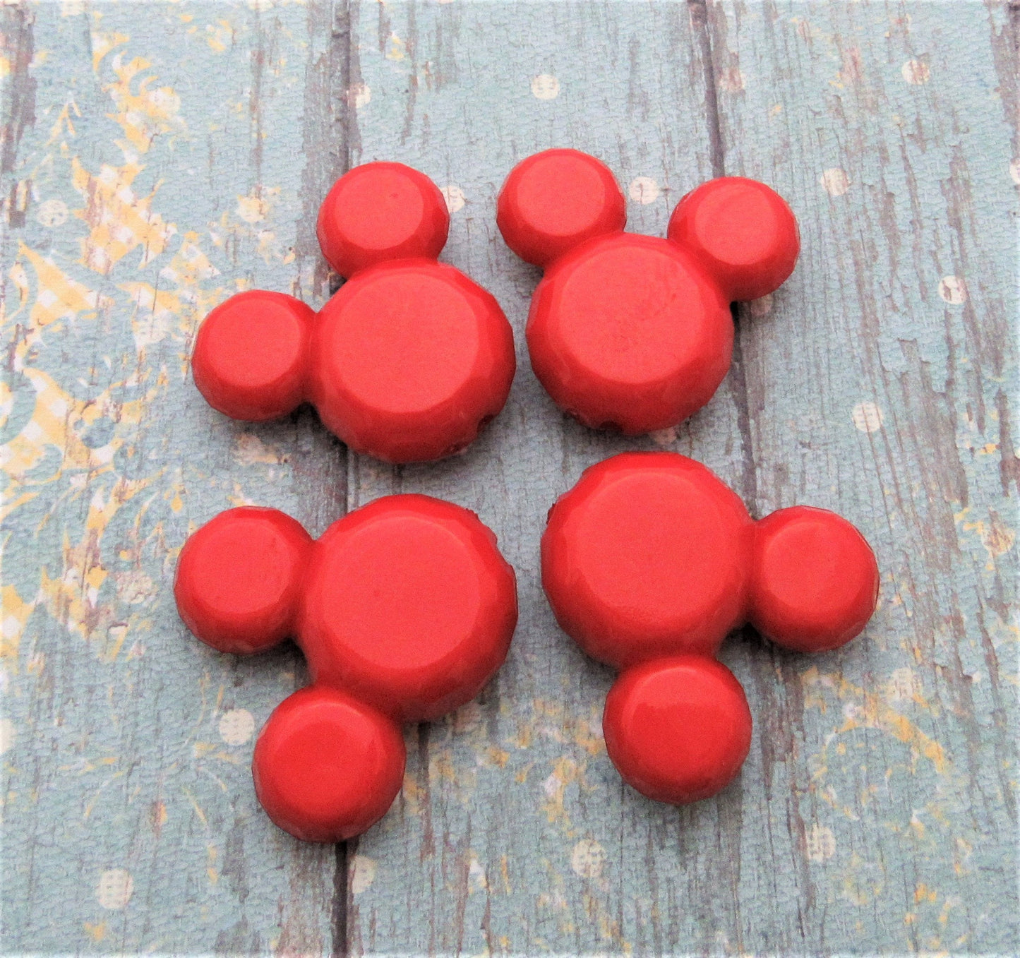 Red Minnie Mouse Bubblegum bead, Acrylic Mickey Mouse Beads, Chunky Minnie Mouse Bead, Gumball Mickey, Chunky Mickey Necklace Bead