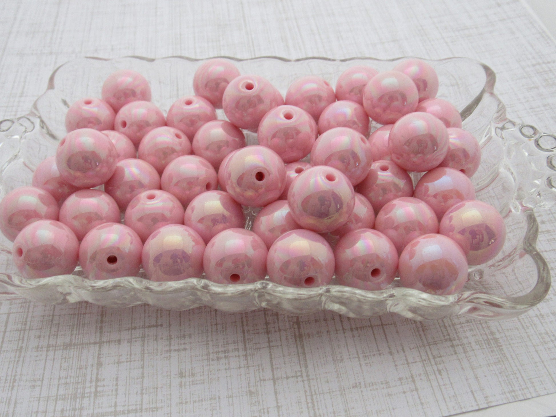 10Ct. 20mm AB Light Pink Bubblegum Bead, Chunky Round Bead, AB Gum Ball Bead, Chunky Bead Supply, Bubblegum Necklace Supply Beads