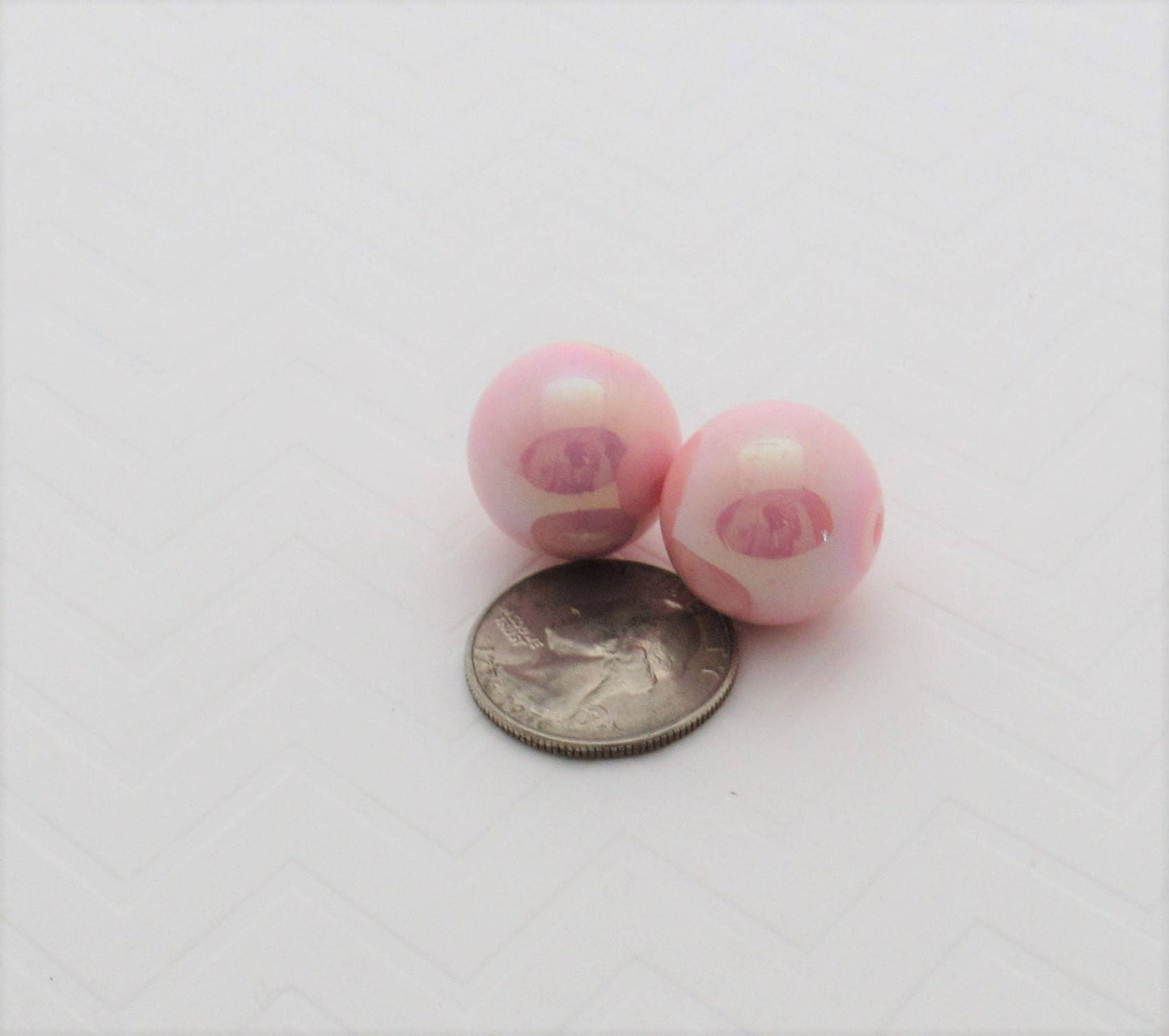 10Ct. 20mm AB Light Pink Bubblegum Bead, Chunky Round Bead, AB Gum Ball Bead, Chunky Bead Supply, Bubblegum Necklace Supply Beads