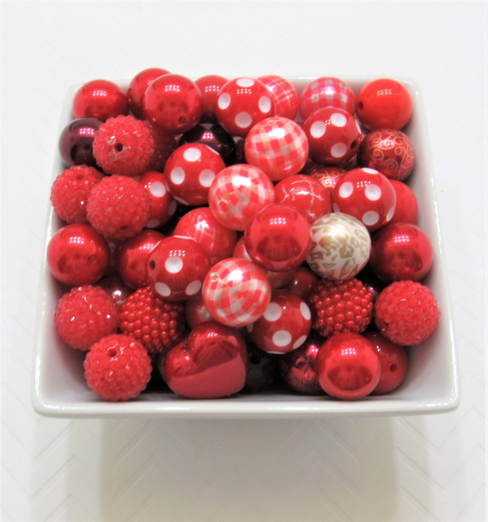 12 or 24 Ct. 20mm Bubblegum Assorted Reds Beads, Beadable Pen Beads, Acrylic Beads, Bubblegum Beads, Round Bubblegum Bead