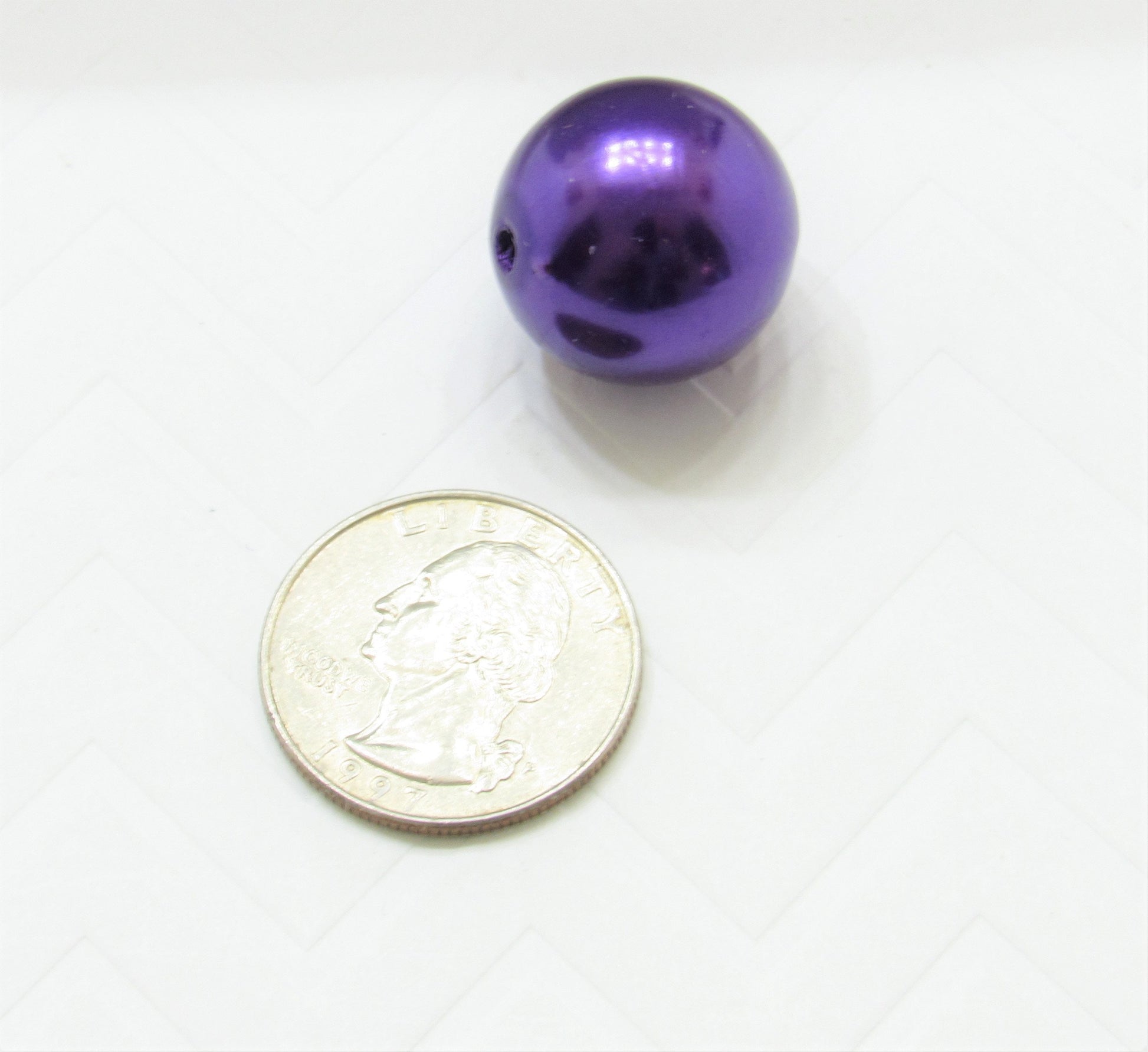 20mm Royal Purple Pearl Bubblegum Beads, Chunky Beads, Gumball Pearl Beads, Chunky Necklace Supply, Acrylic Pearl Beads, Chunky Bead Supply