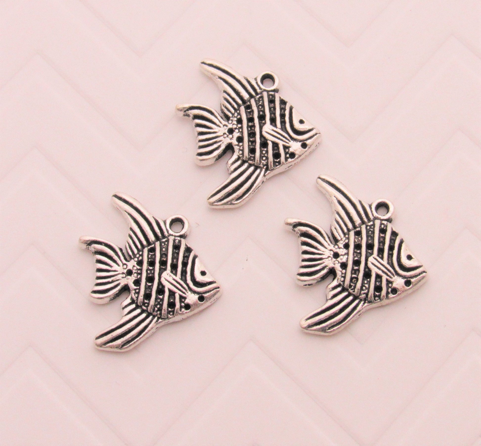 25mm Antique Silver Angel Fish Charms, Beach Charm, Fish Charms, Scrap Book Embelishment,