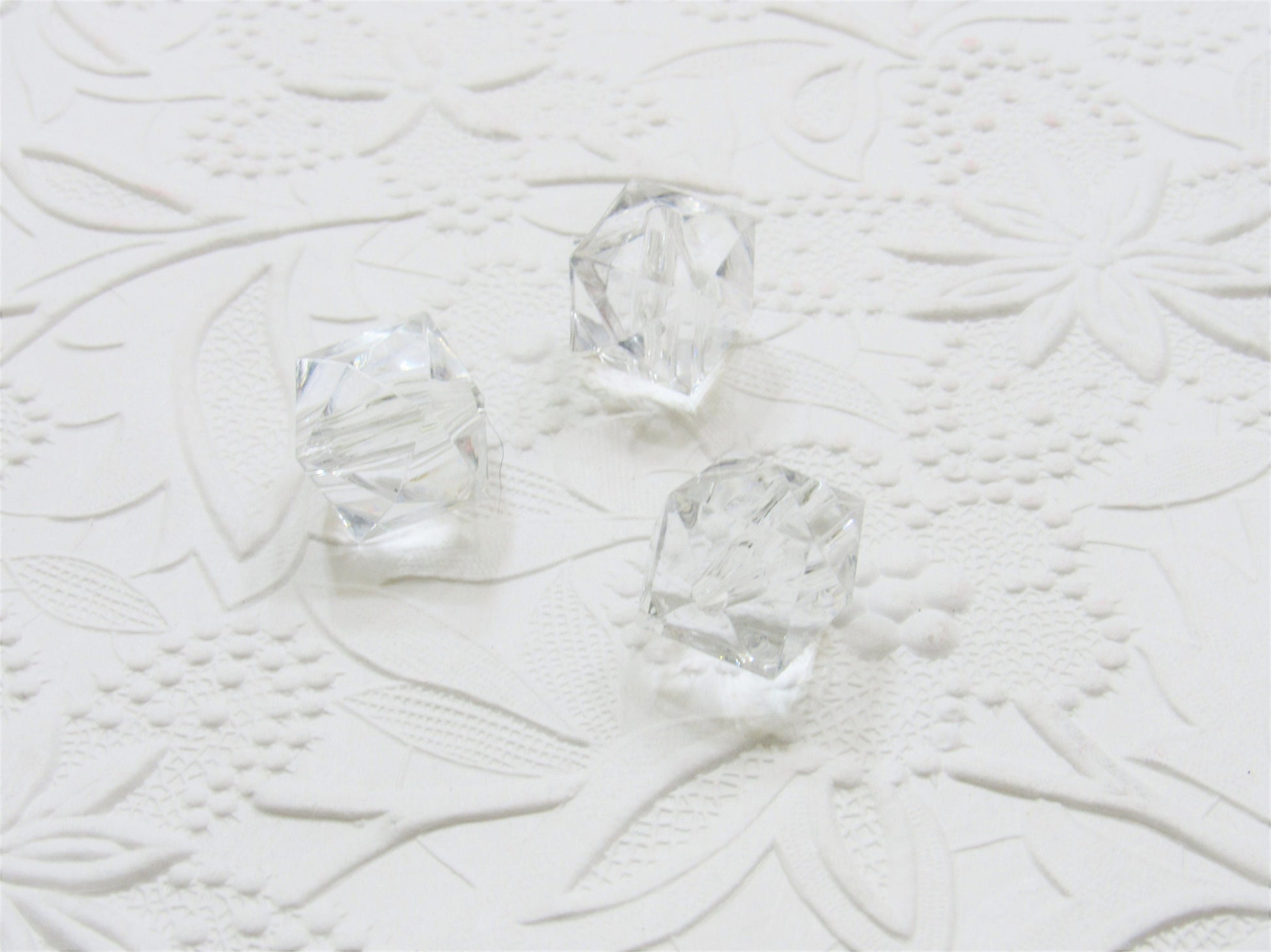 20mm Clear Faceted Ice Cube Beads, Chunky Ice Cube Bead, Bubblegum Bead, Square Transparent Beads, Chunky Necklace  Bead
