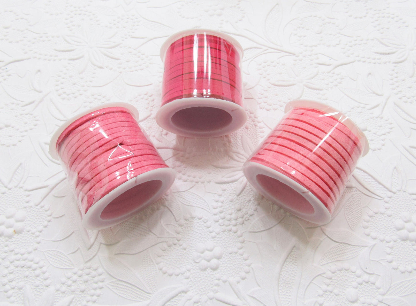 5M Roll Faux Fuchsia, Pink Suede Cord, 3 X 1.5mm Jewelry Making Cord, Suede Lacing, Bracelet String, 5M = 16 Feet