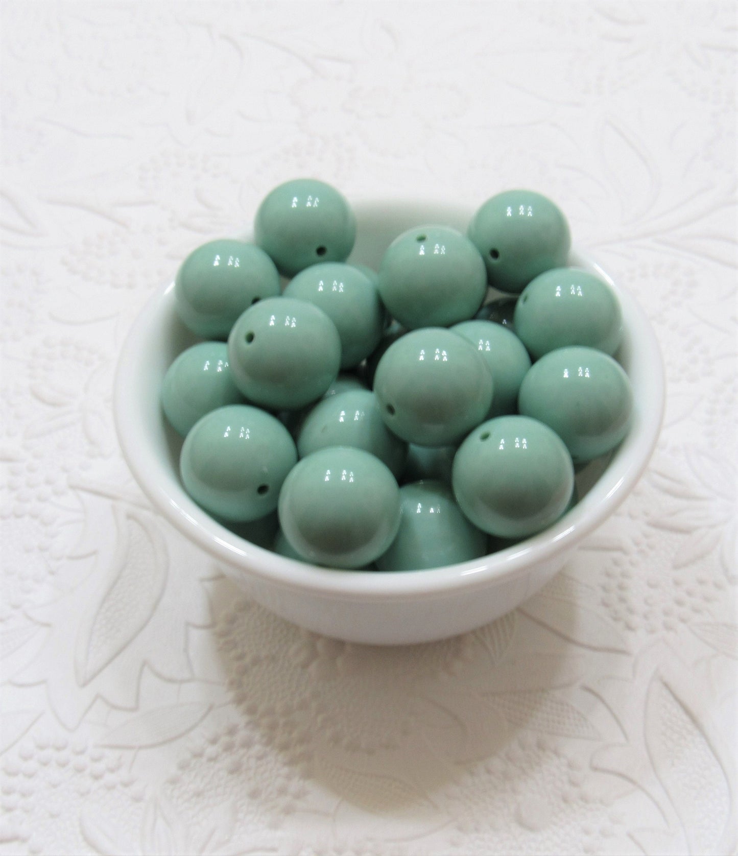 New 20mm Sage Green Bubblegum Beads, Chunky Necklace Supply Bead, Solid Acrylic Bubblegum Bead, Chunky Gumball Bead, Bubblegum Beads