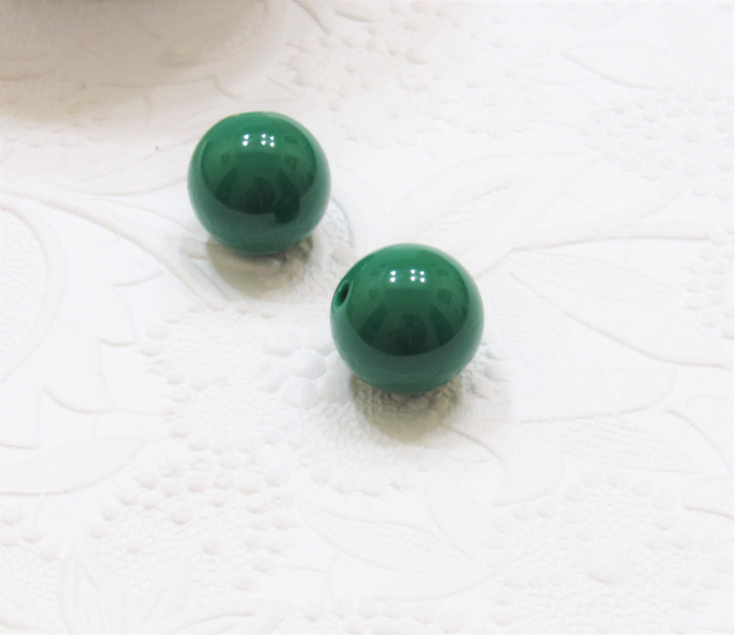 Chunky 20mm Green Bubblegum Bead, Acrylic Gumball Beads, Chunky Bubblegum Necklace Supply, DIY Bead Supply, Chunky Necklace, Bead Supply