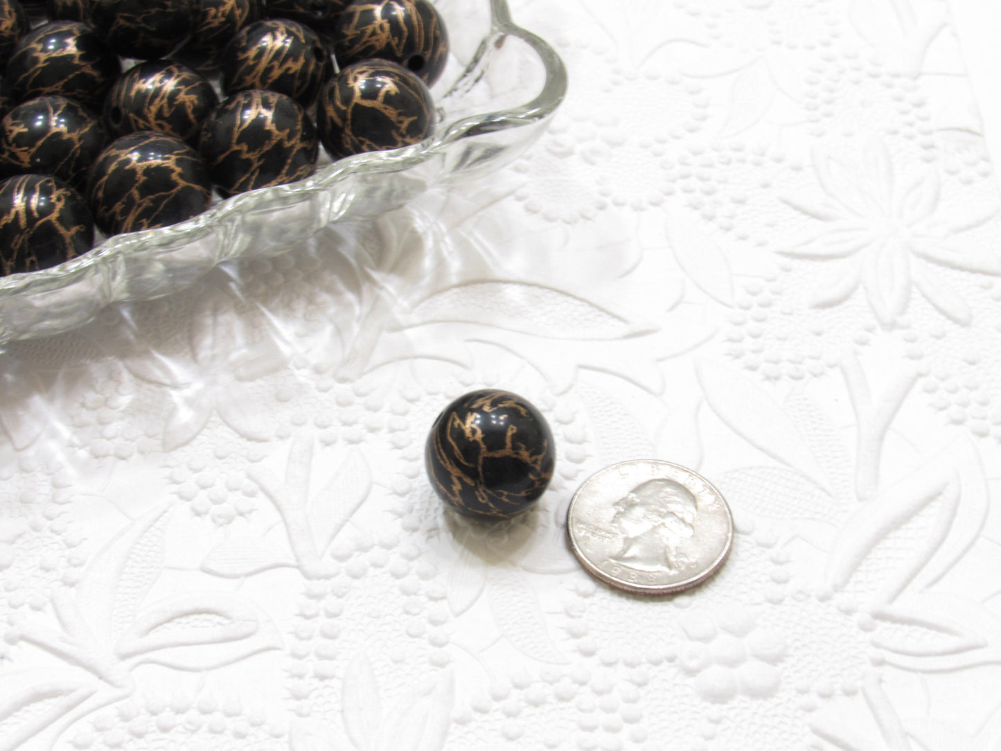 NEW 20mm Black And Gold Lightening Pearls,  Bubblegum Beads, Chunky Gumball Beads, Bubblegum Bead Supply, Chunky  Pearl Beads