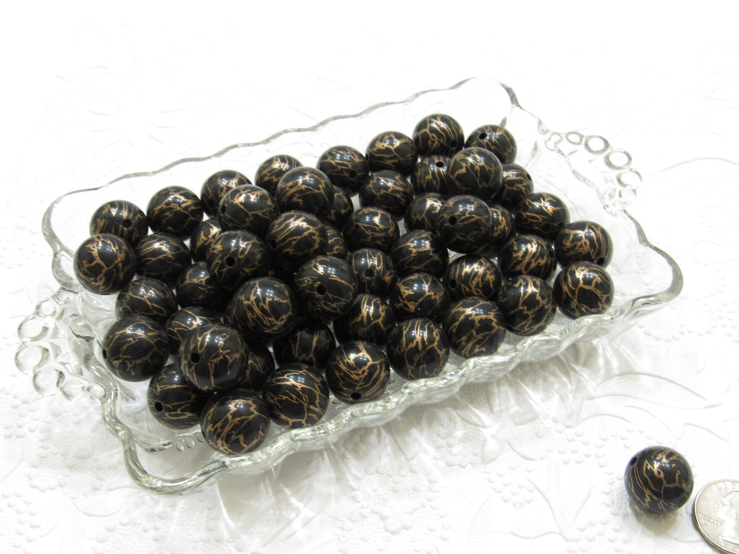 NEW 20mm Black And Gold Lightening Pearls,  Bubblegum Beads, Chunky Gumball Beads, Bubblegum Bead Supply, Chunky  Pearl Beads