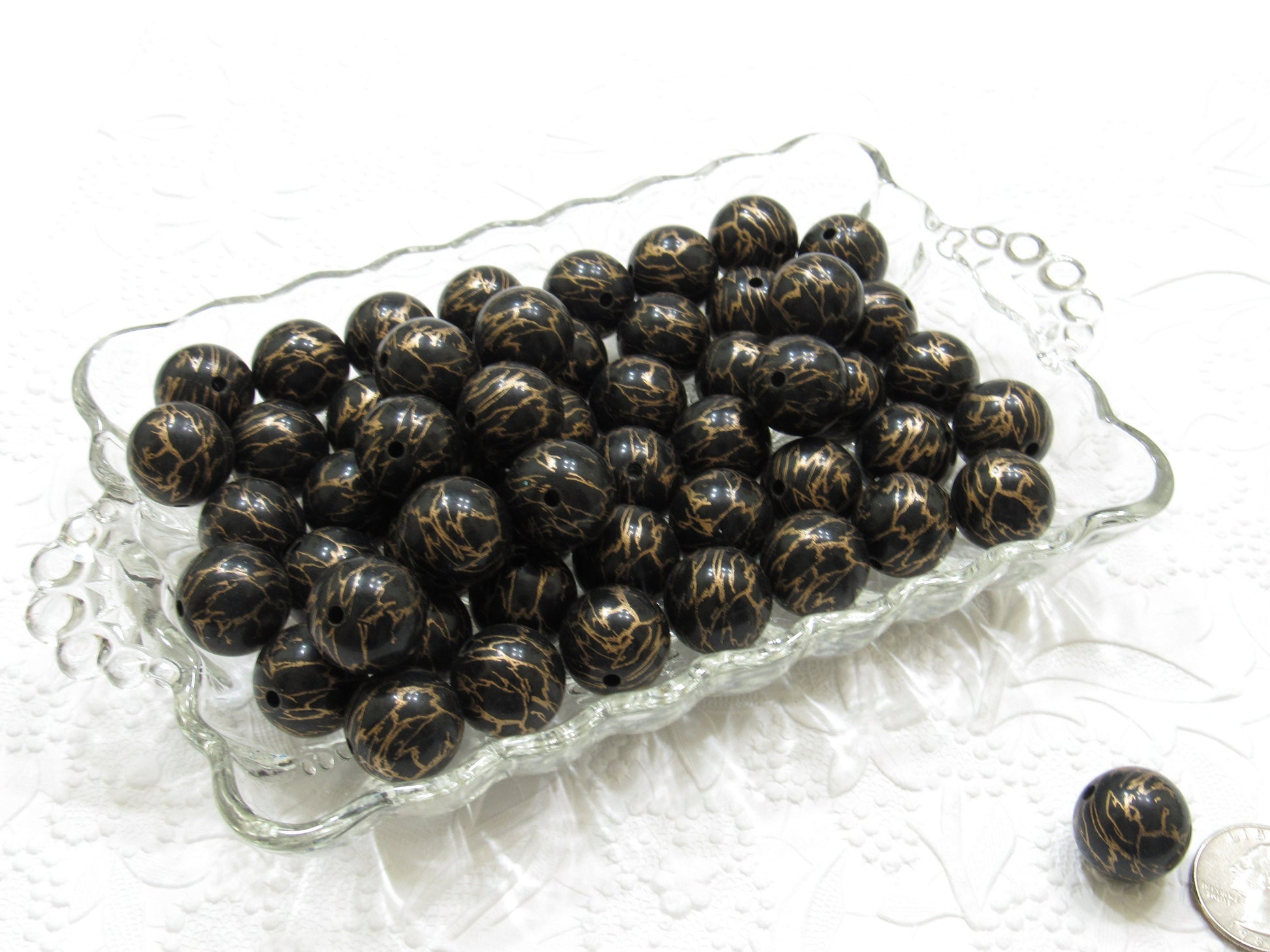 NEW 20mm Black And Gold Lightening Pearls,  Bubblegum Beads, Chunky Gumball Beads, Bubblegum Bead Supply, Chunky  Pearl Beads