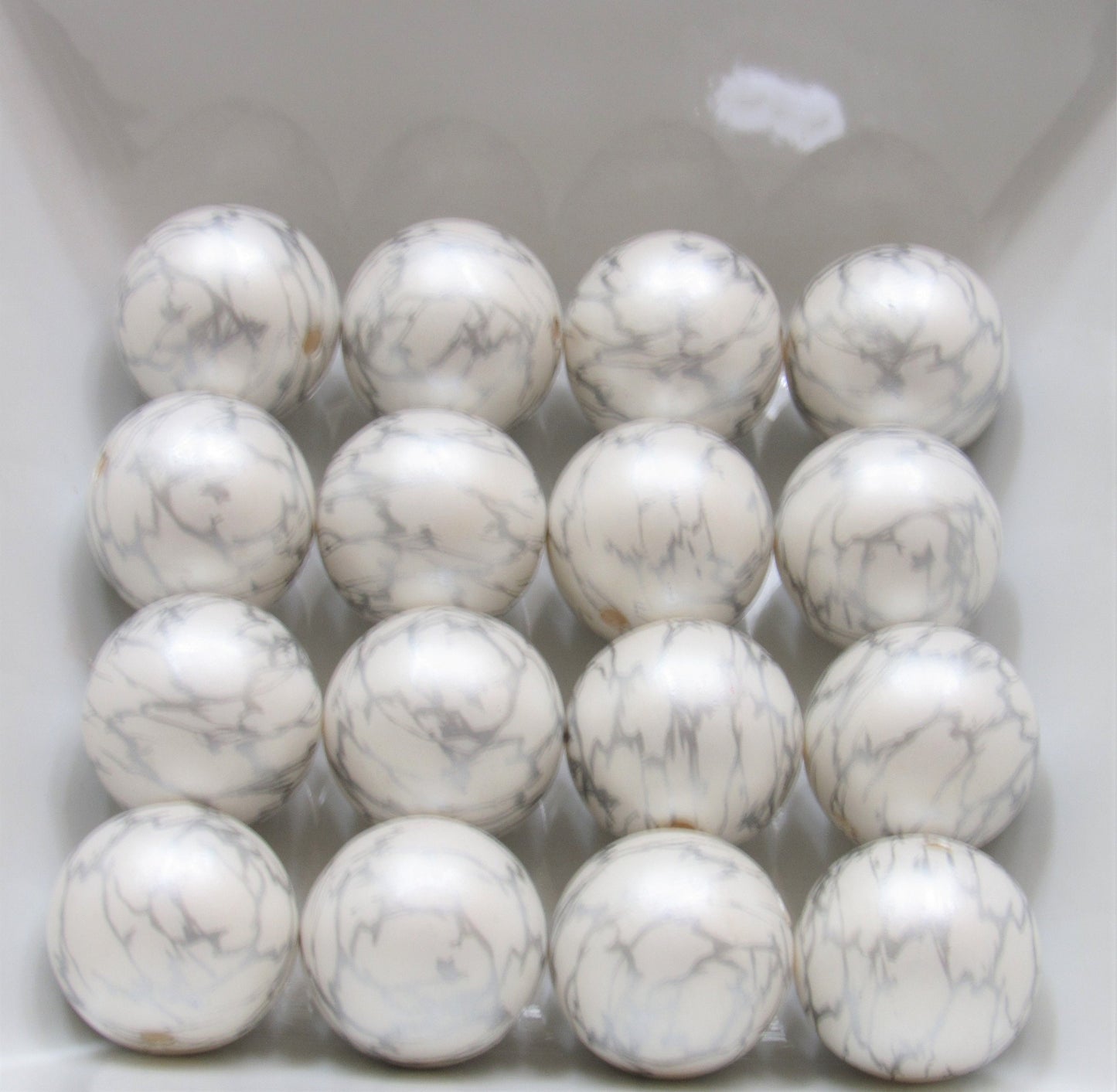 NEW 20mm White And Silver Lightening Pearls, Bubblegum Beads, Chunky Gumball Beads, Bubblegum Bead Supply, Chunky  Pearl Beads