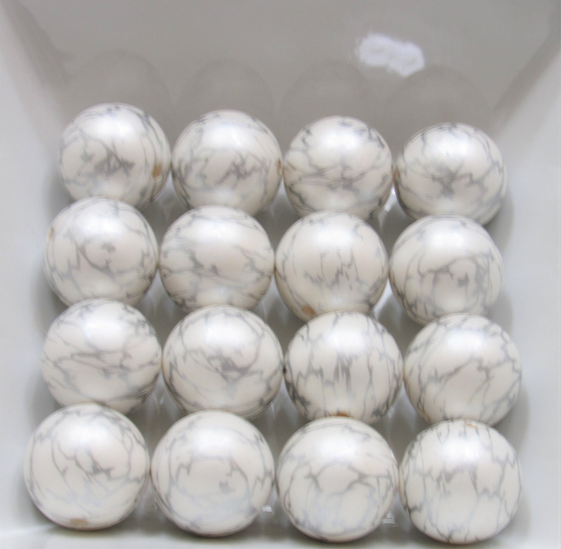 NEW 20mm White And Silver Lightening Pearls, Bubblegum Beads, Chunky Gumball Beads, Bubblegum Bead Supply, Chunky  Pearl Beads