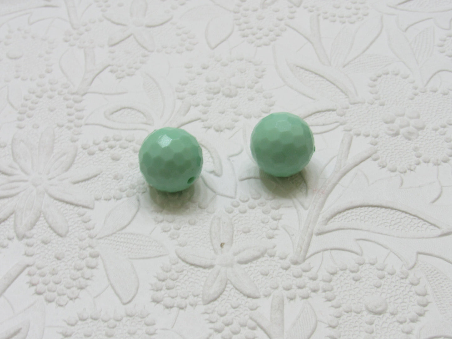 NEW 20mm Faceted Mint Disco Bubblegum Bead, Chunky Beads, Round Acrylic Beads, Chunky Bead Supply, Bubblegum Necklace Supply Beads