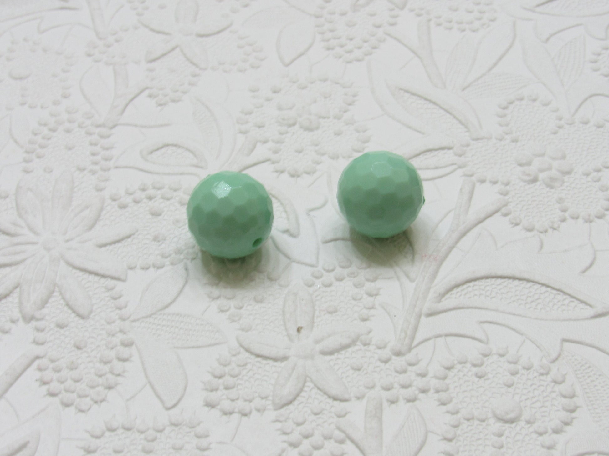 NEW 20mm Faceted Mint Disco Bubblegum Bead, Chunky Beads, Round Acrylic Beads, Chunky Bead Supply, Bubblegum Necklace Supply Beads