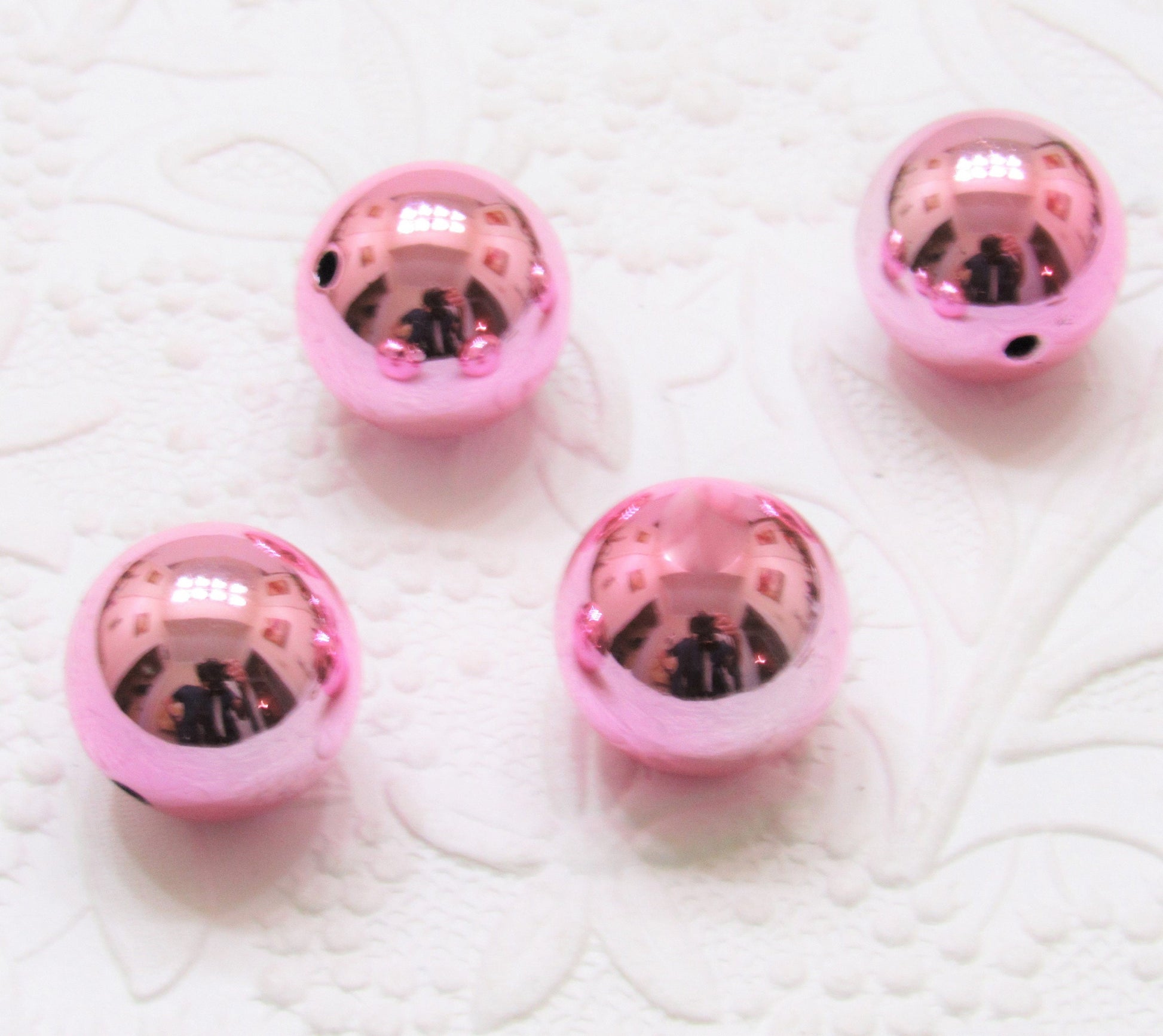 NEW U V Pink  20mm Bubblegum Bead, Chunky Gumball Beads, Chunky Bead Supply, Shiny UV Plating Bubblegum Bead, Gumball Bead, Bubblegum Bead