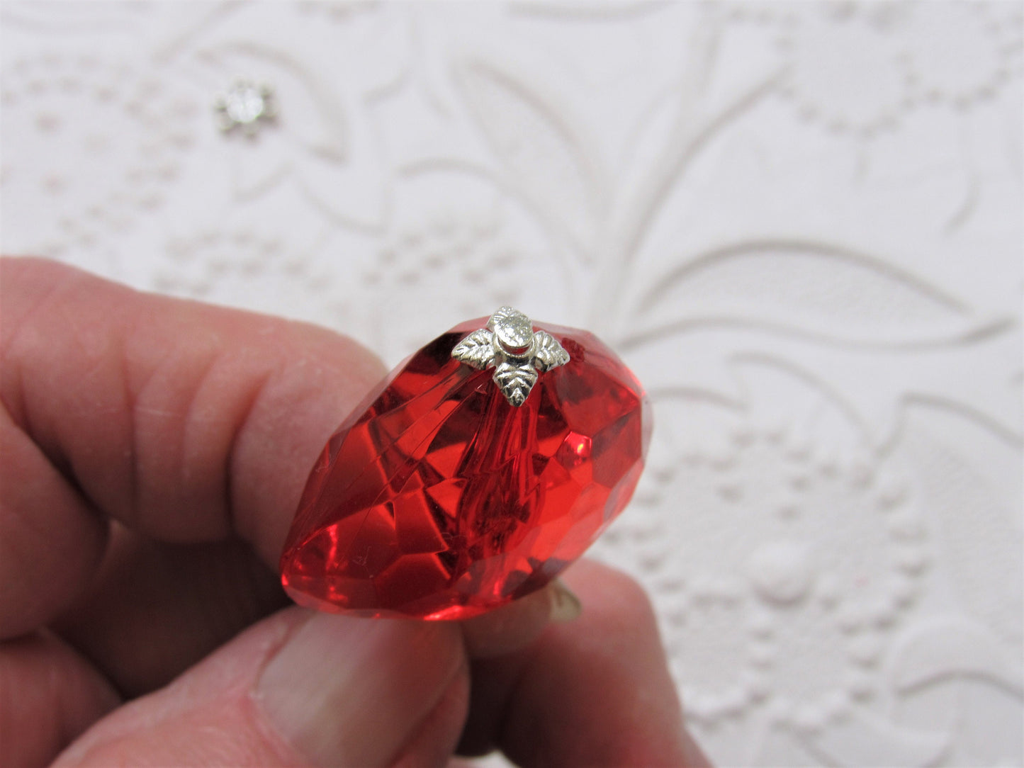 2 for 1.00 - 28mm Transparent Heart Beads, Assorted Colors, Bubblegum Acrylic Bead, Faceted Crystal Look  Bead, Chunky Heart Bubblegum Bead