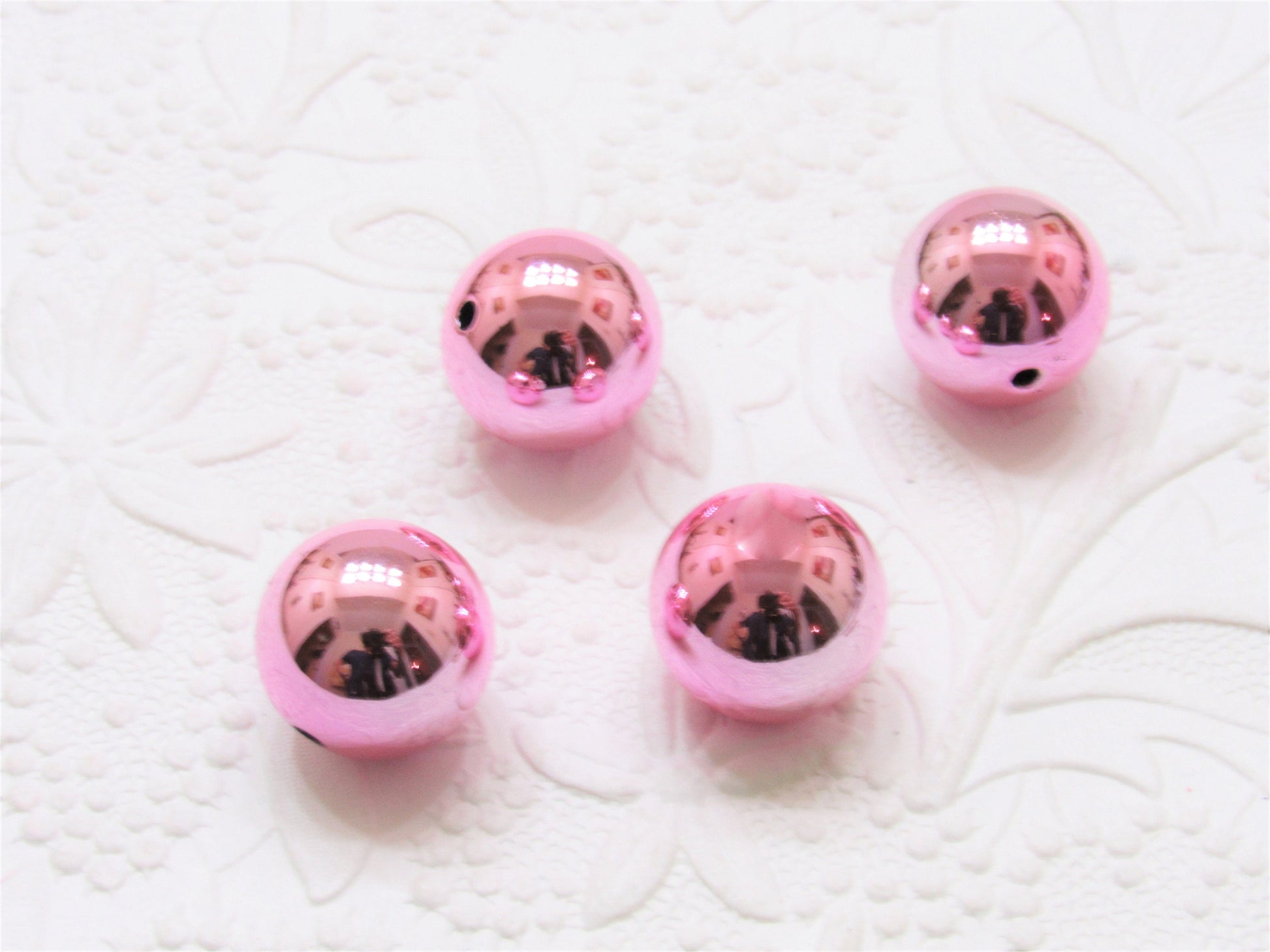 NEW U V Pink  20mm Bubblegum Bead, Chunky Gumball Beads, Chunky Bead Supply, Shiny UV Plating Bubblegum Bead, Gumball Bead, Bubblegum Bead