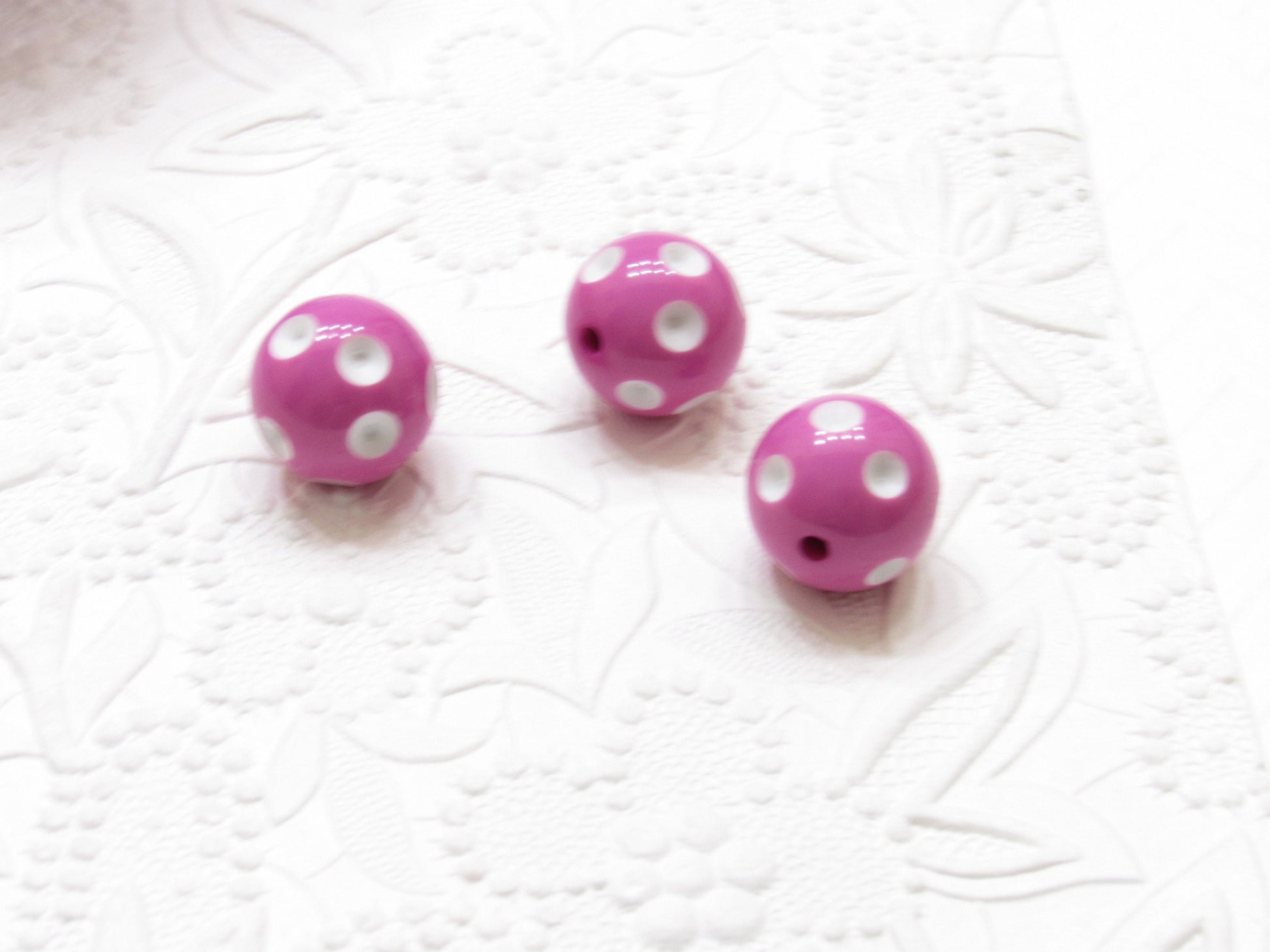 20mm Berry Polka Dot Beads, Chunky Beads, Gumball Beads, Bubblegum Polka Dot Beads, 20mm Chunky Beads, Acrylic Beads, Chunky Necklace Supply