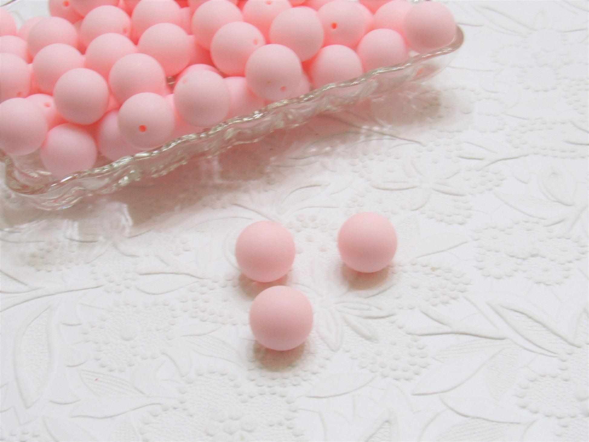 New 20mm Satin Finish Beads, Pastel Pink Bubblegum Beads, Gumball Beads, Round Beads, Bubblegum Pearls, Beading Supply, Jewelry Supply