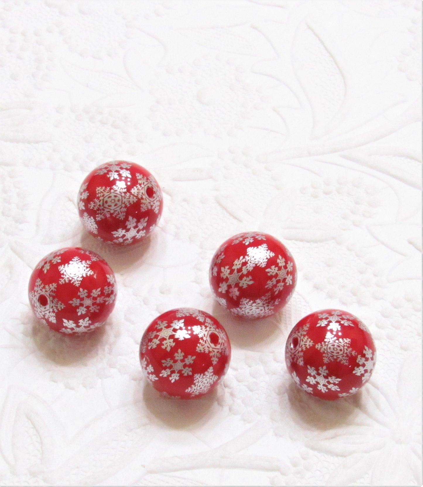 NEW 20mm Silver on Green and Red Snowflake Bubblegum Beads, Snowflake Beads, Chunky Bubblegum Necklace Supply Beads