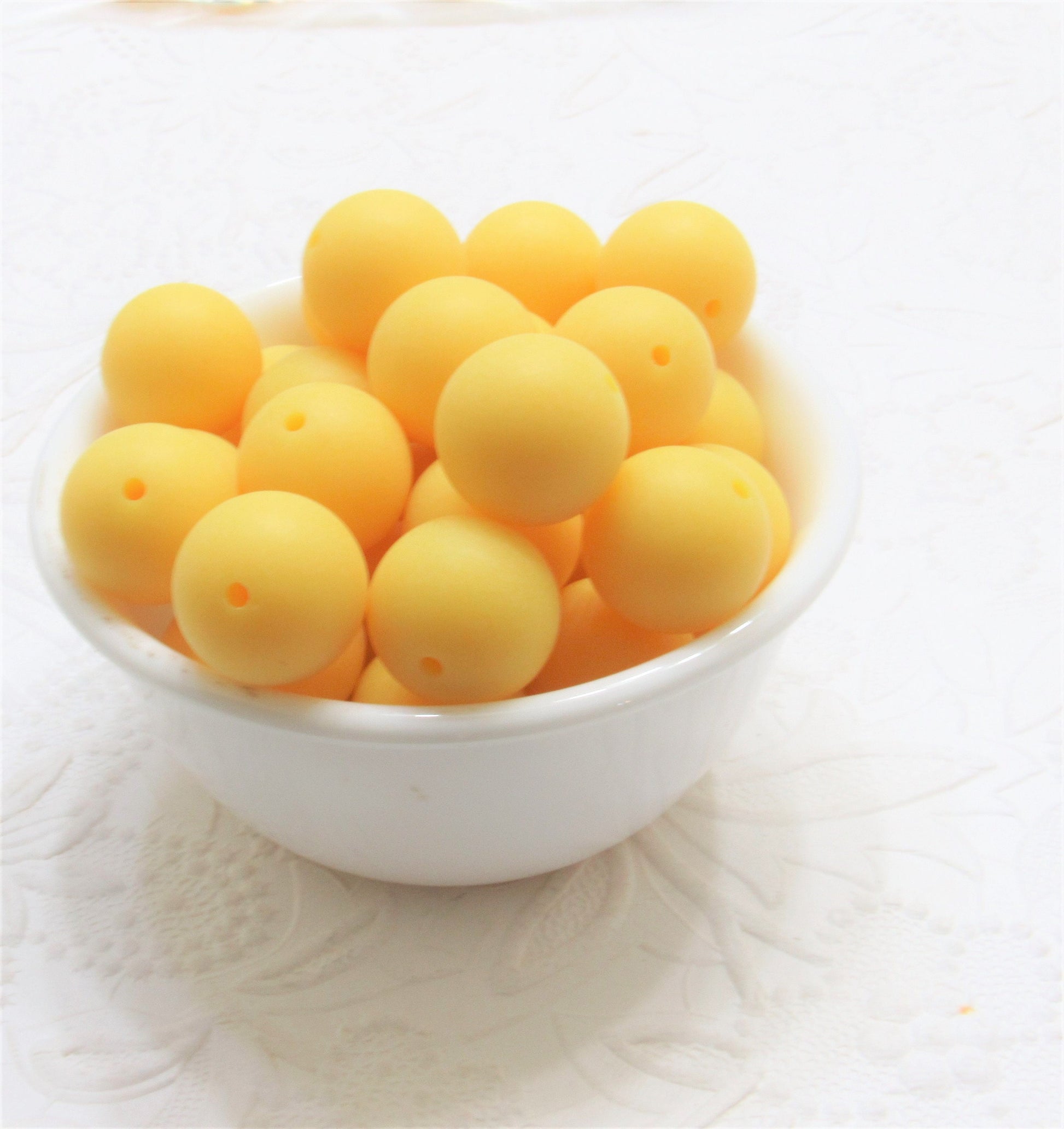 New 20mm Matte Satin Maize Bubblegum Beads, Gumball Beads, Round Beads, Bubblegum Satin Finish, Beading Supply, Dull Finish