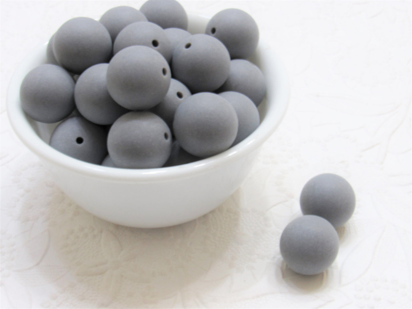 New 20mm Matte Satin Grey Bubblegum Beads, Gumball Beads, Round Beads, Bubblegum Satin Finish, Beading Supply, Dull Finish