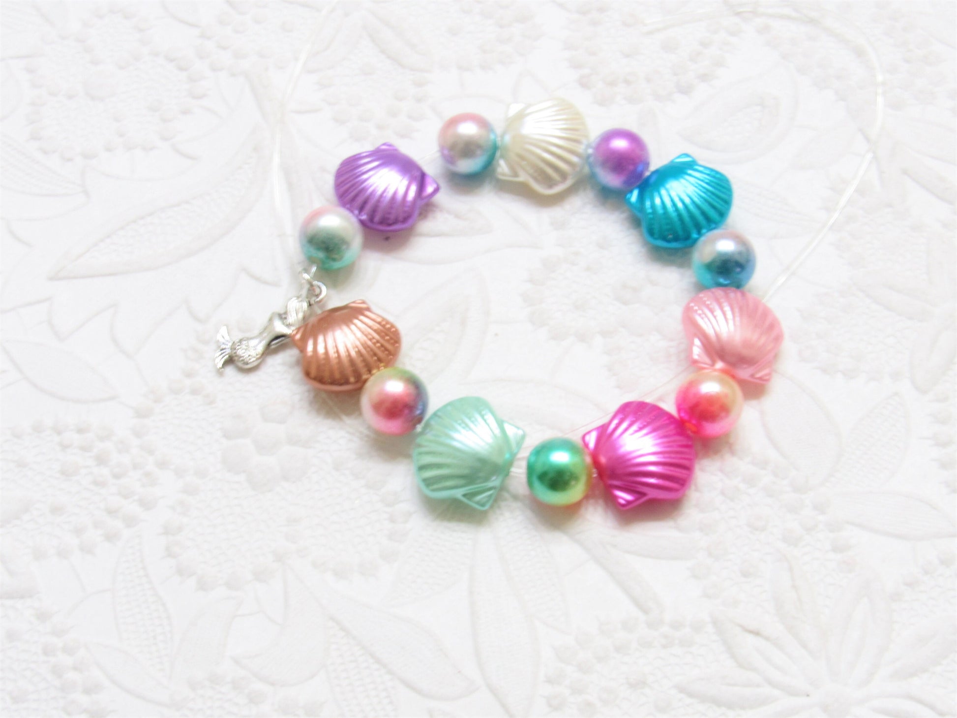 16mm Sea Shell Beads, Mermaid Bracelet, Mermaid Bracelet Supply Bead, 24 Acrylic Sea Shell Bubblegum Bead