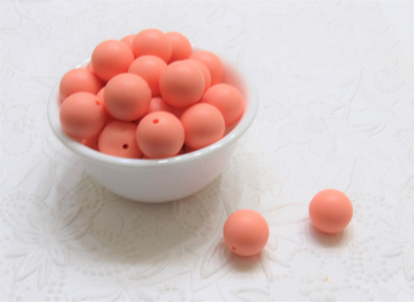 New 20mm Peach Matte Satin Finish Beads, Peach Bubblegum Beads, Gumball Beads, Round Beads, Bubblegum Beads, Beading Supply, Jewelry Supply