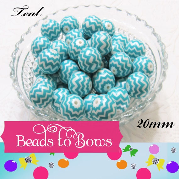 New Teal Chevron on Matte White Pearls,  Bubblegum Beads, Chunky Gumball Beads, Bubblegum Bead Supply, Chunky Printed Pearl Beads