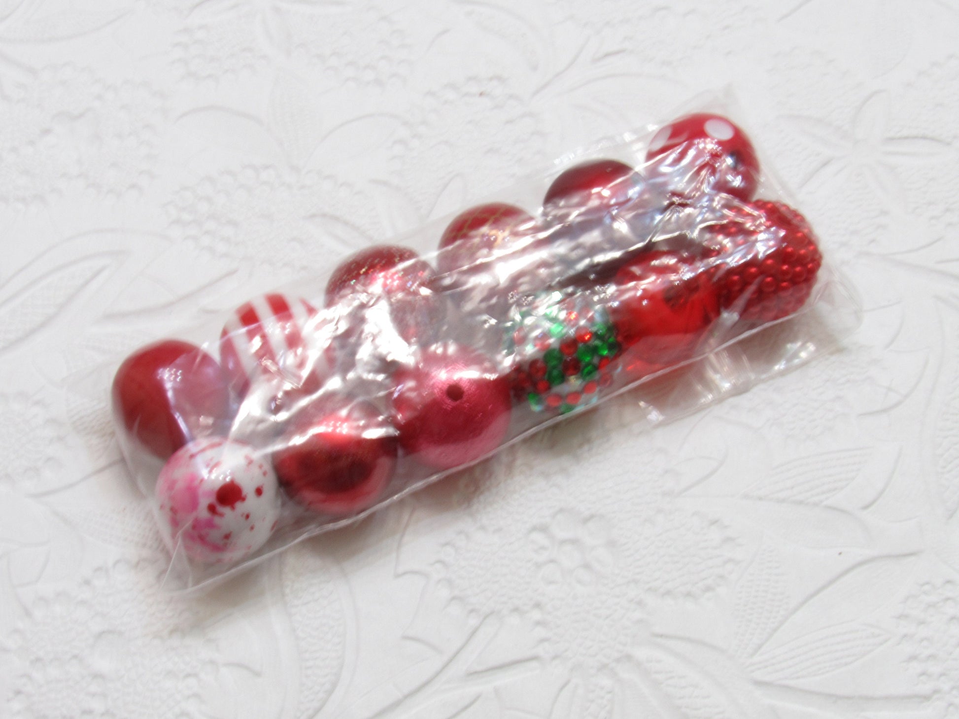 12 or 24 Ct. 20mm Bubblegum Assorted Reds Beads, Beadable Pen Beads, Acrylic Beads, Bubblegum Beads, Round Bubblegum Bead