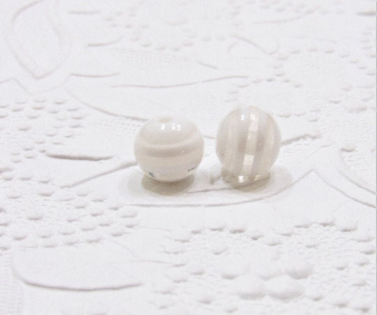 8mm White Striped  Bubblegum Beads, Striped 8mm Bubblegum Beads, Chunky Gumball Beads, Bubblegum Necklace Supply Bead, Chunky Gumball Bead