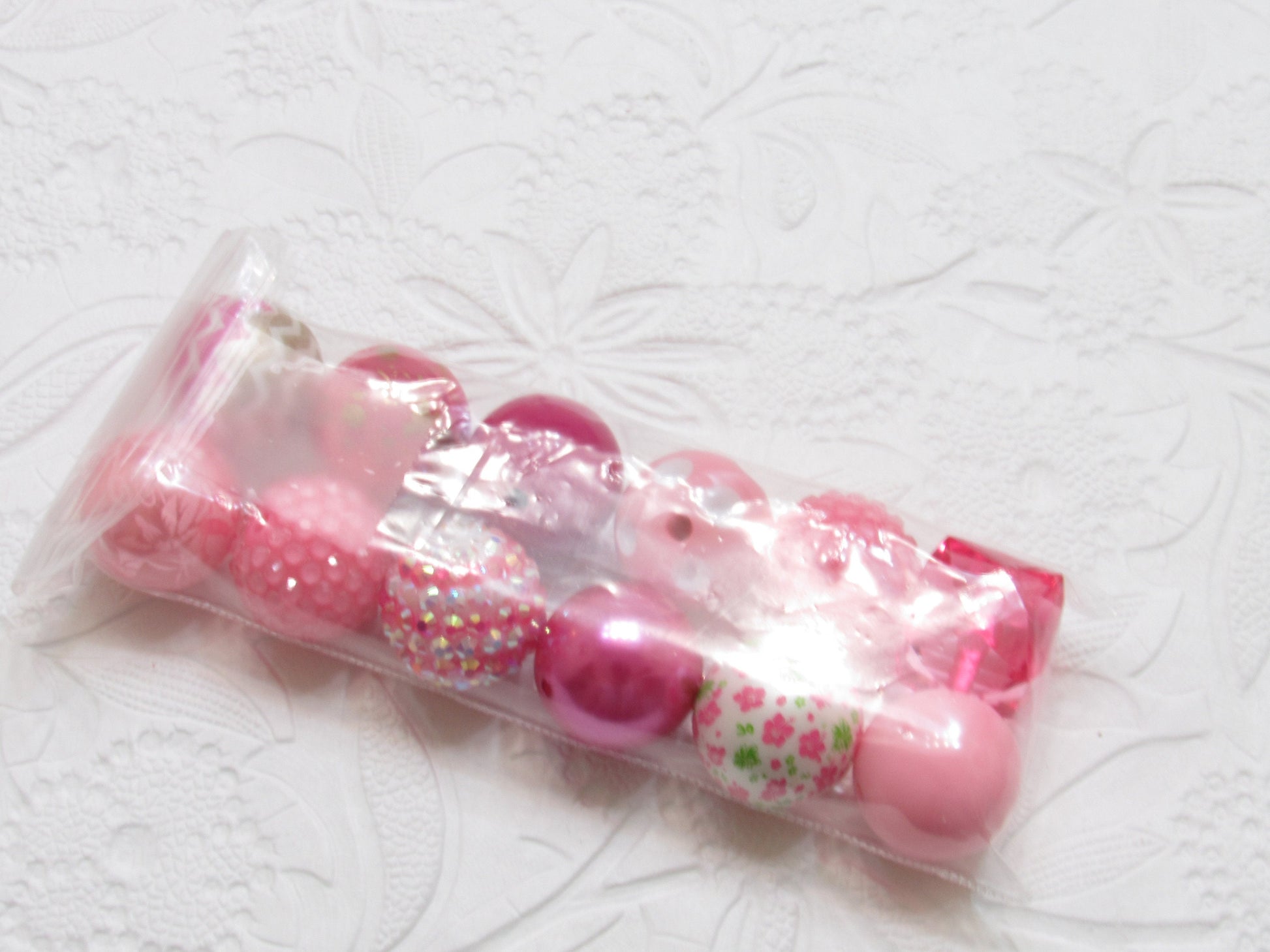 12 or 24Ct. 20mm In The Pink Mixed Beads, Beadable Pen Beads, Acrylic Beads, Bubblegum Beads, Round Bubblegum Bead