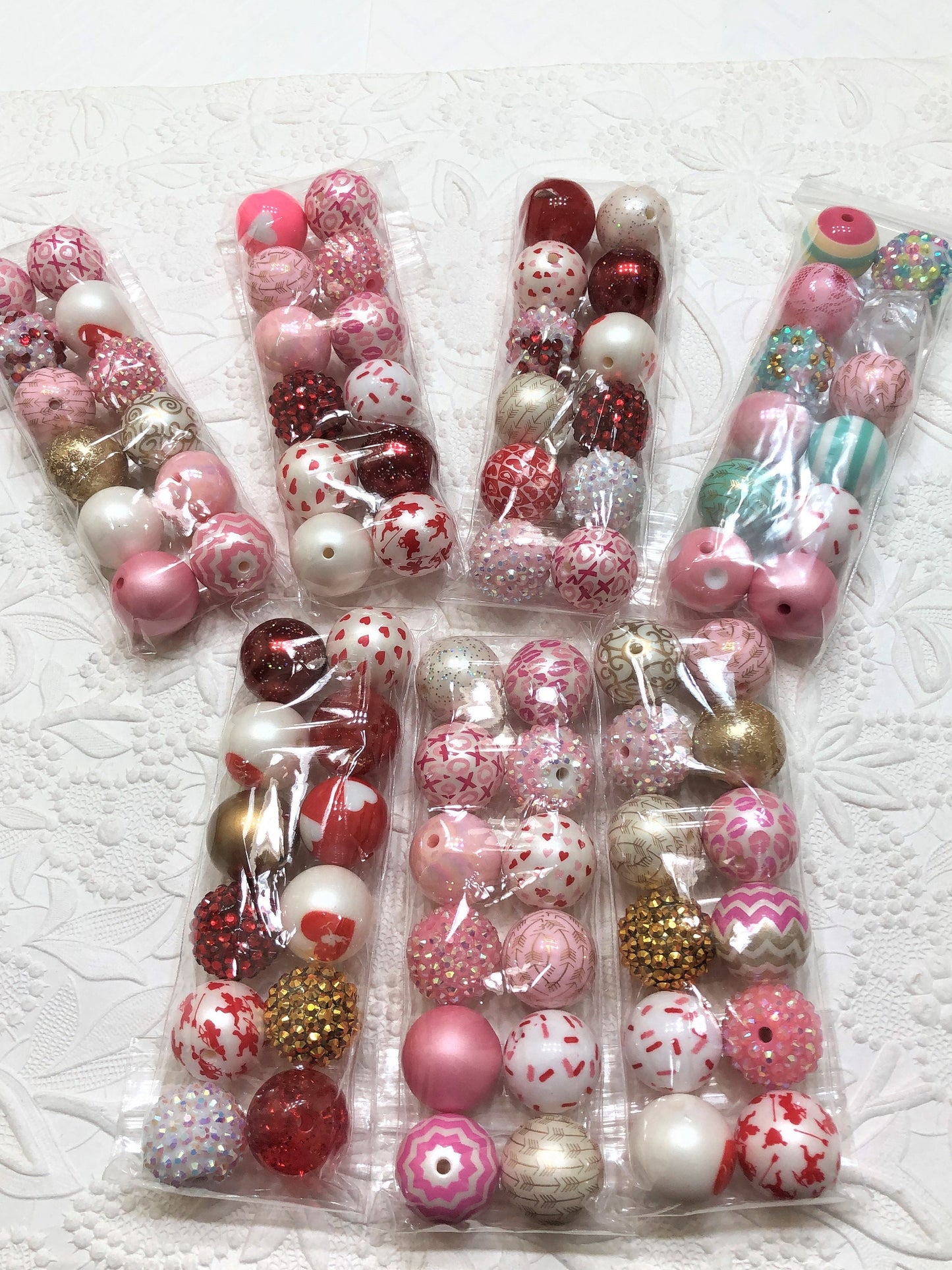 Mixed 20mm Red Pink White Valentine Beads,  Valentine Bubblegum Beads, Chunky Bead Mix, Valentine Beads, Chunky Bead Supply