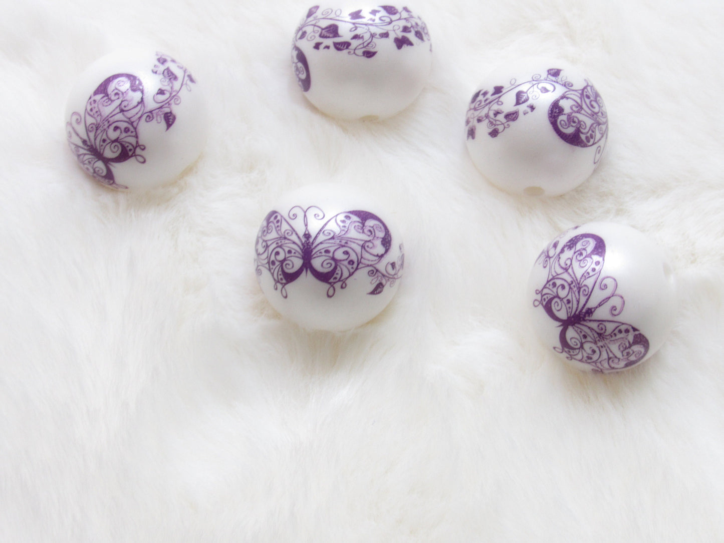 New 20mm Butterfly Bubblegum Beads, Acrylic Butterfly On Matte White Pearls, Beadable Pen Bead, DIY Beadable Pen Butterfly Bead