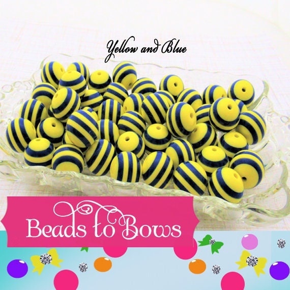 20mm Blue and Yellow Striped Bubblegum Bead, Round Chunky Beads, Gumball Beads, Minion Colored Bubblegum Beads Beads