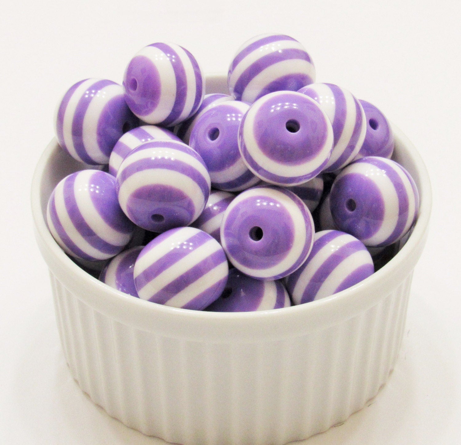 20mm Chunky Purple & White Striped Bubblegum Bead, Bubblegum Striped Bead, Gumball Bead Striped Bead, Chunky Necklace Supply Bead